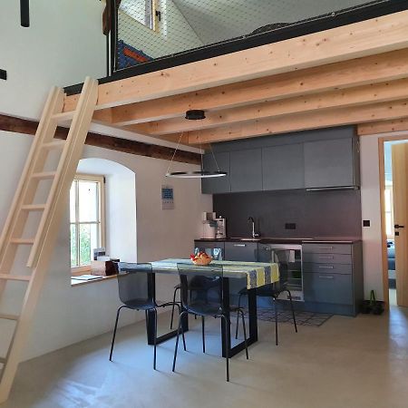 Mareinhof Vetzan-Apples,Apartment&More Silandro Bagian luar foto