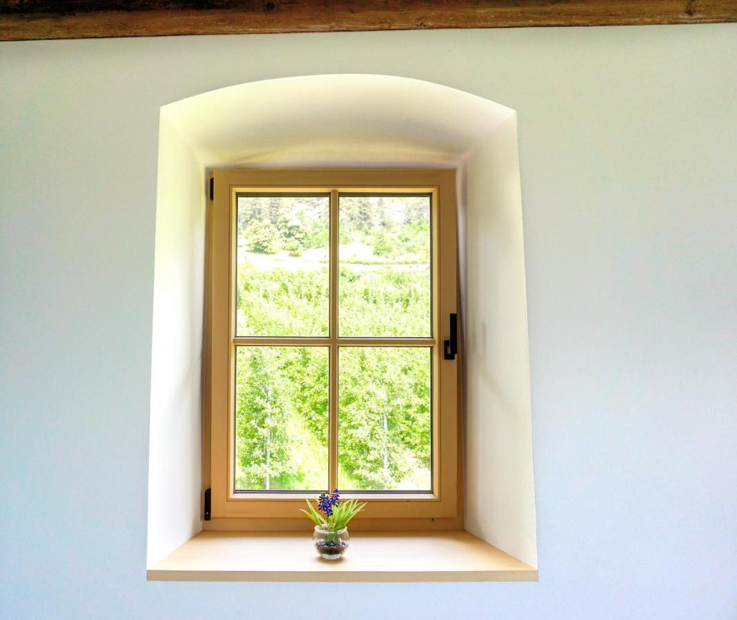 Mareinhof Vetzan-Apples,Apartment&More Silandro Bagian luar foto